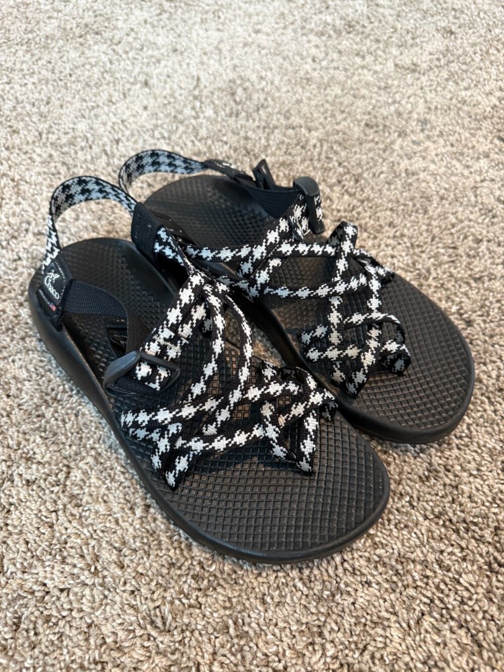 Chaco Black and White Patterned Strap Sandals